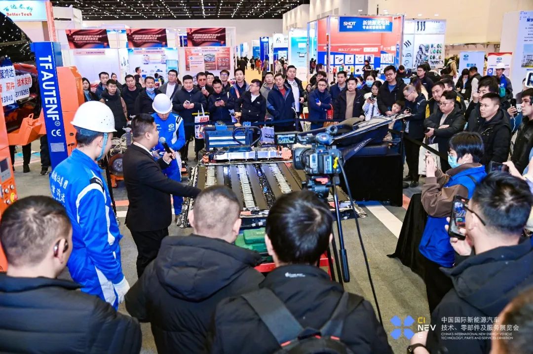 New Battery Technology Trends at the YASN Beijing Expo: Breakthrough Paths for Solid-State, Hydrogen, and Fuel Cells