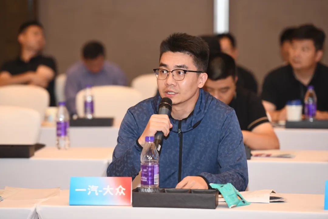 Over 200 Global Industry Leaders Gathered — 2025 Guangzhou (International) TPU Color Change Film Summit Successfully Concluded