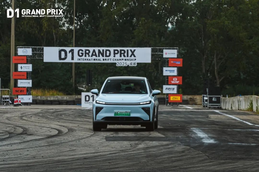 D1 Concludes Perfectly! Ruilan 7 Dominates the D1 Track with Intelligent Rear-Wheel Drive