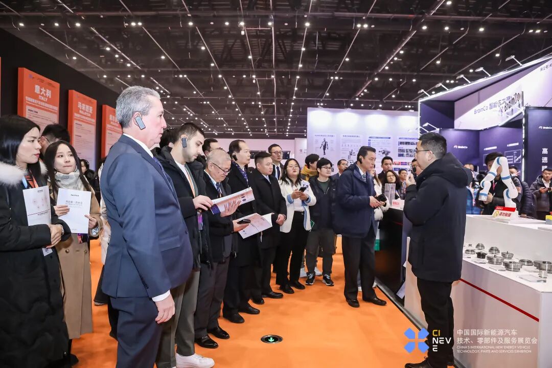 The Right Time for New Energy Vehicles to Go Global: A Summary of Policies from 7 Countries