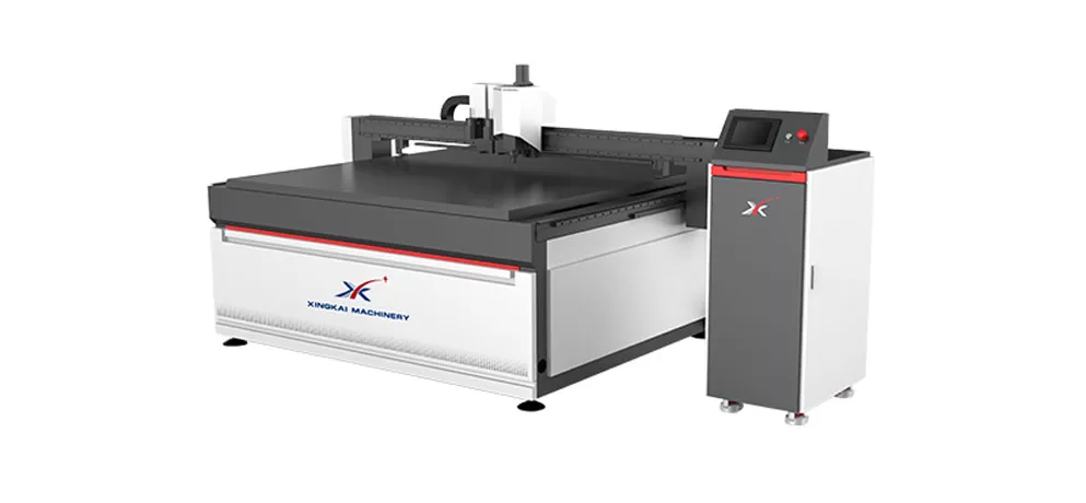 Oscillating knife cutting machine