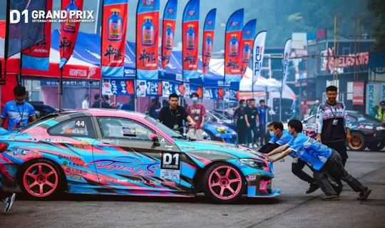 D1 Chengdu Kicks Off Today | World's First New Energy Drift Championship Arrives as Scheduled, China Team Redefines Drift Performance.