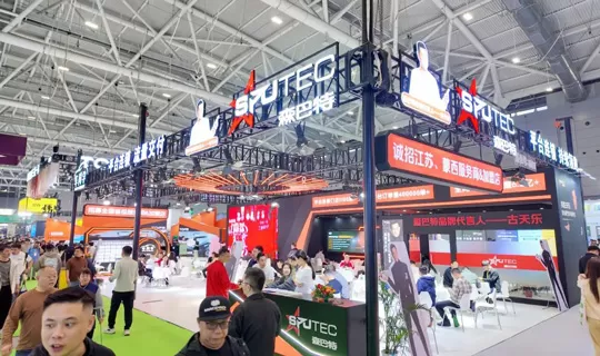 Exclusive Interview with Samba Yang Qian: YASN Expo Provides Differentiated Value for the Automotive Film Industry, Driving Samba’s "Model Export + Brand Upgrade"