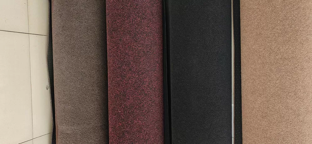 Universal Vehicle Floor Mats