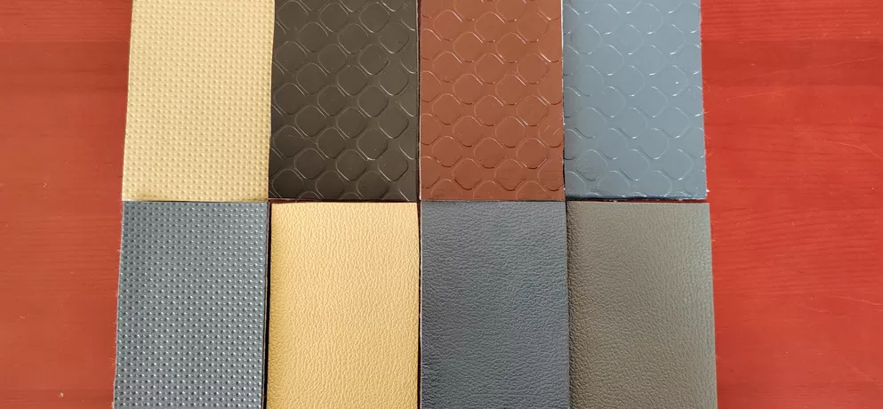 Universal Vehicle Floor Mats