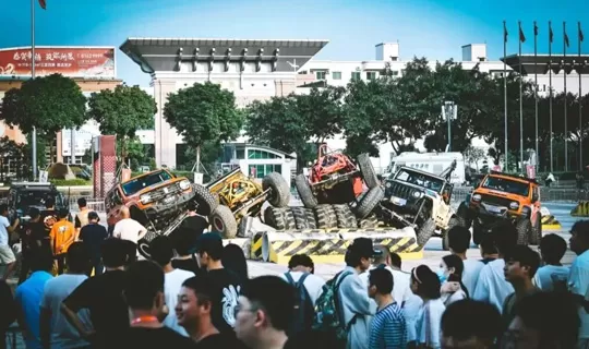 12th AIT Modified Auto Show Concurrent Event: Urban Off-Road Obstacle Race