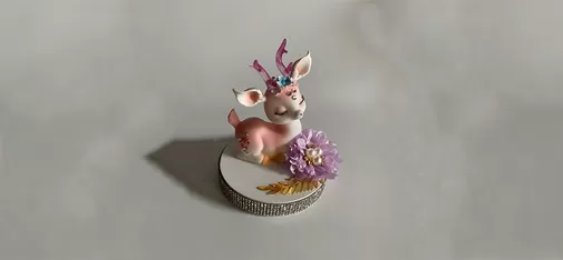 Deer Car Ornament &ndash; Elegant Vehicle Interior Decoration